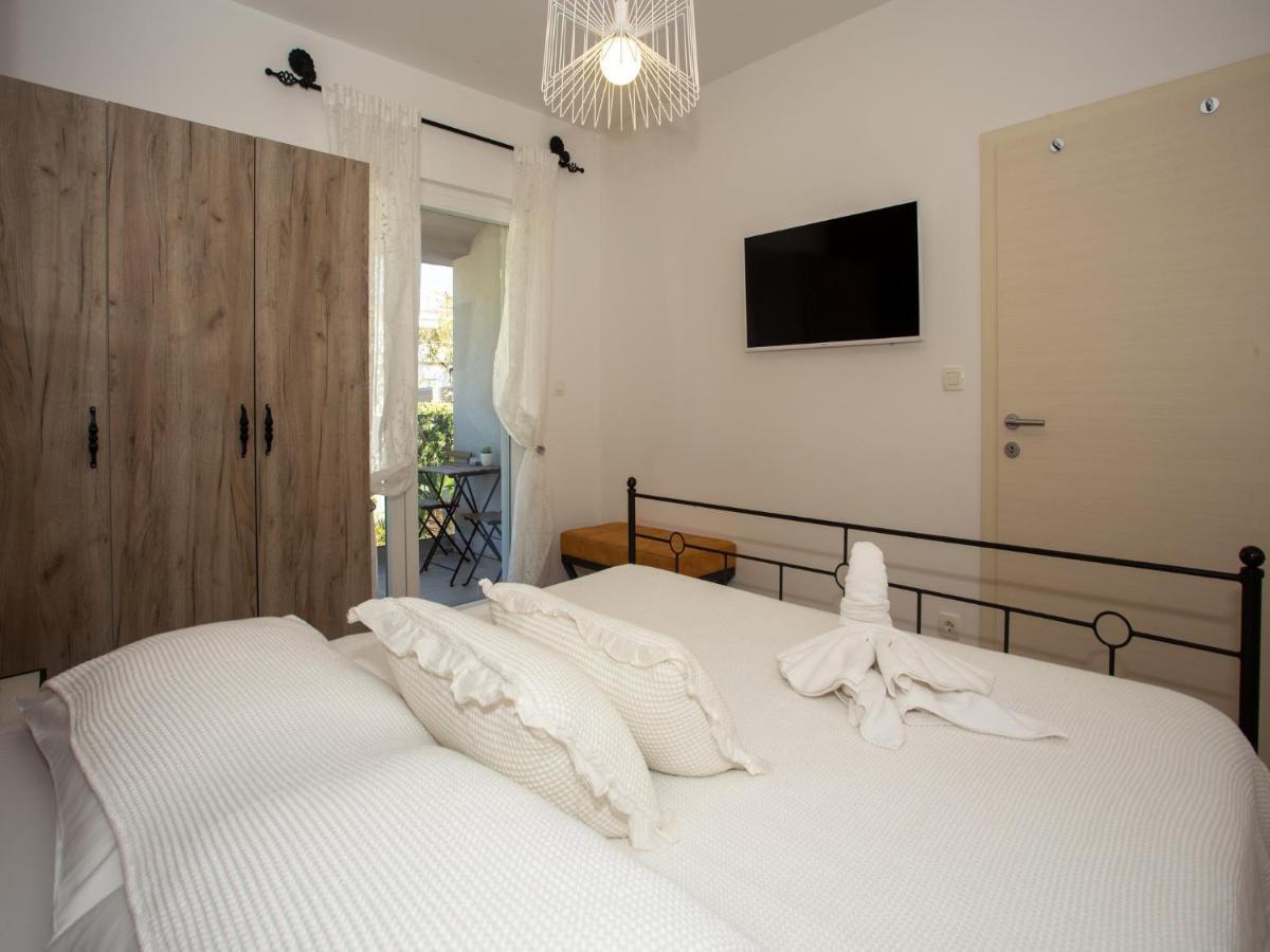Apartments Aqua Trogir Exteriör bild